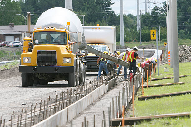 Best Concrete Driveway Installation  in Centerville, IA